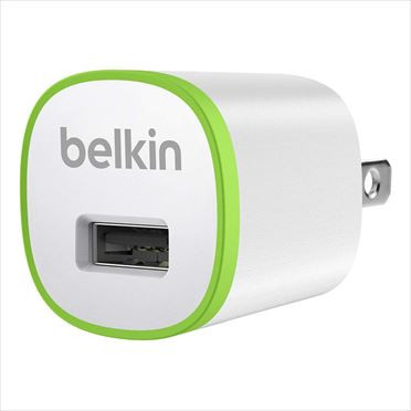  Belkin Apple Lightning 2.1A töltő iPhone 5 fehér (F8J042CWWHT) 