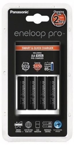 Panasonic Eneloop KKJ55HCD40E  gyorstöltő +4xAA Pro eneloop akku 