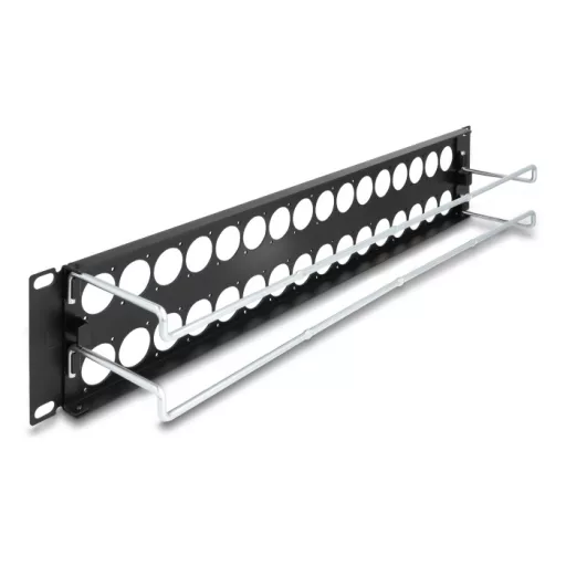 Delock 19  D-típusú patch panel húzásmentesítéssel, 32 porttal 2U fekete (67057)