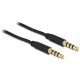 Delock Sztereo kábel 3.5 mm 4 pin plug > plug 2 m (83436)