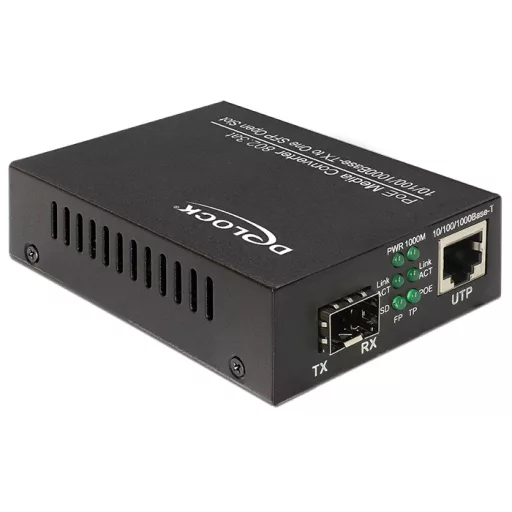 Delock PoE+ média átalakító 10/100/1000Base-T SFP-re (86180)