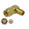 Delock Adapter SMA-dugó apa SMA csatlakozóhüvely 90  3 GHz (89994)