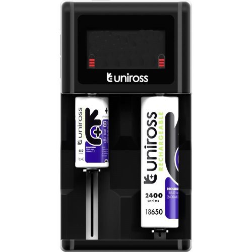  Uniross UCX006 kompakt LED gyorstöltő Li-ion/Ni-MH/LiFePo4 akkuk töltésére 